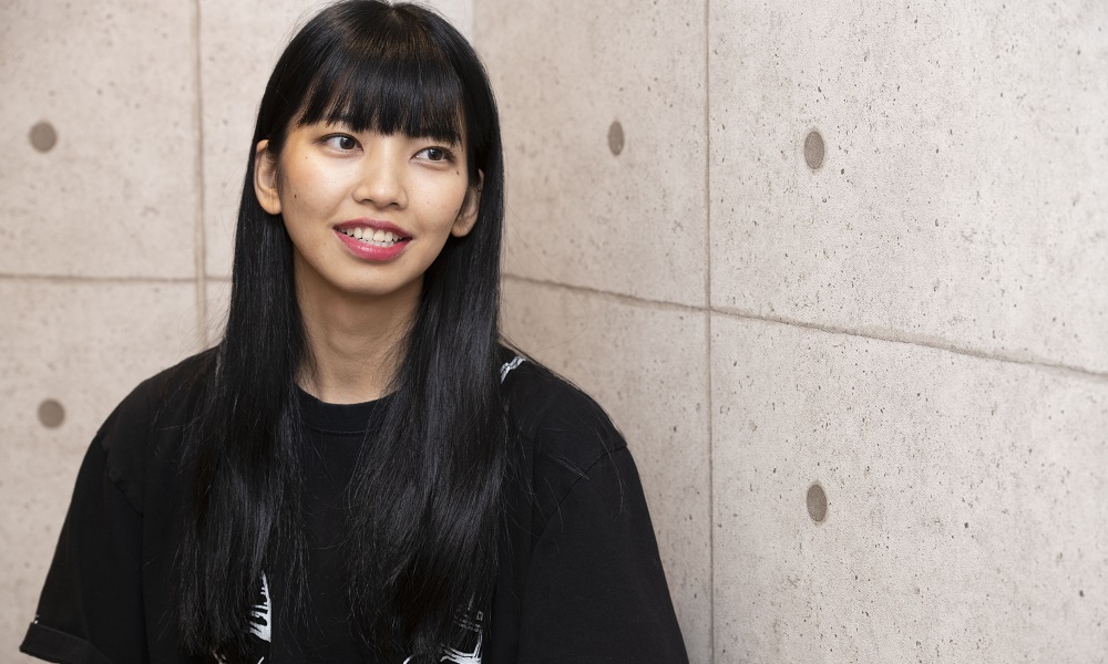 b-monsterパフォーマーの横顔KAORI