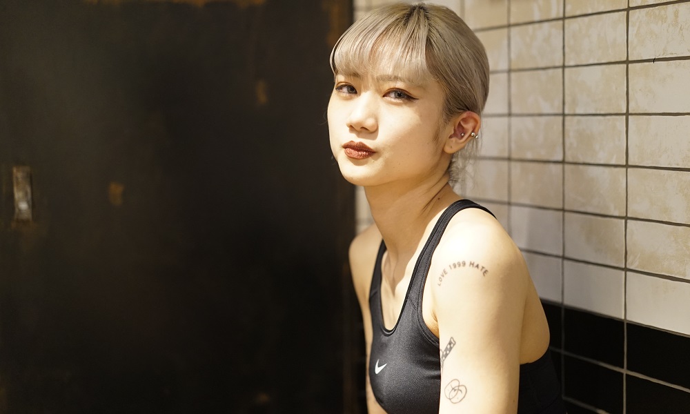 b-monsterパフォーマーの横顔RIERU